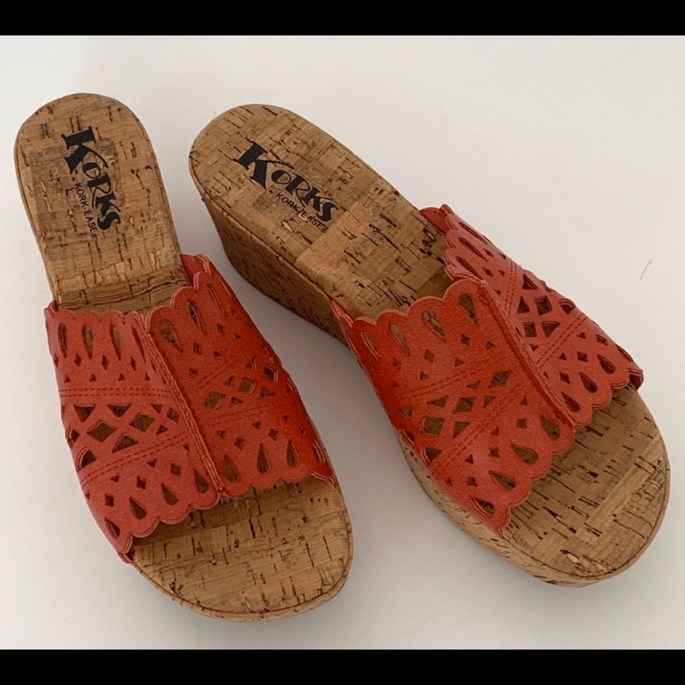 Korks by Kork Ease  Cut Out Wedge Sandals Size 9